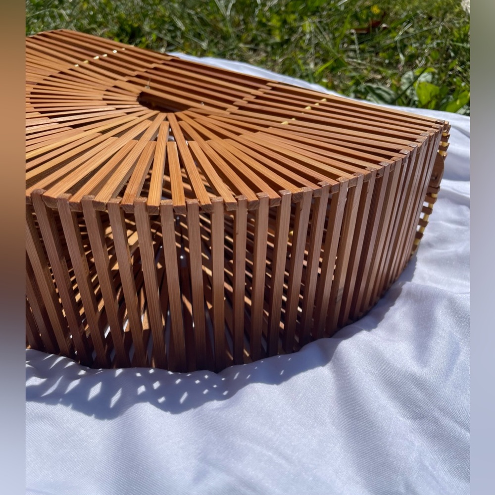 Vintage Bamboo Half-Moon Cage Bag - Picture 6 of 16